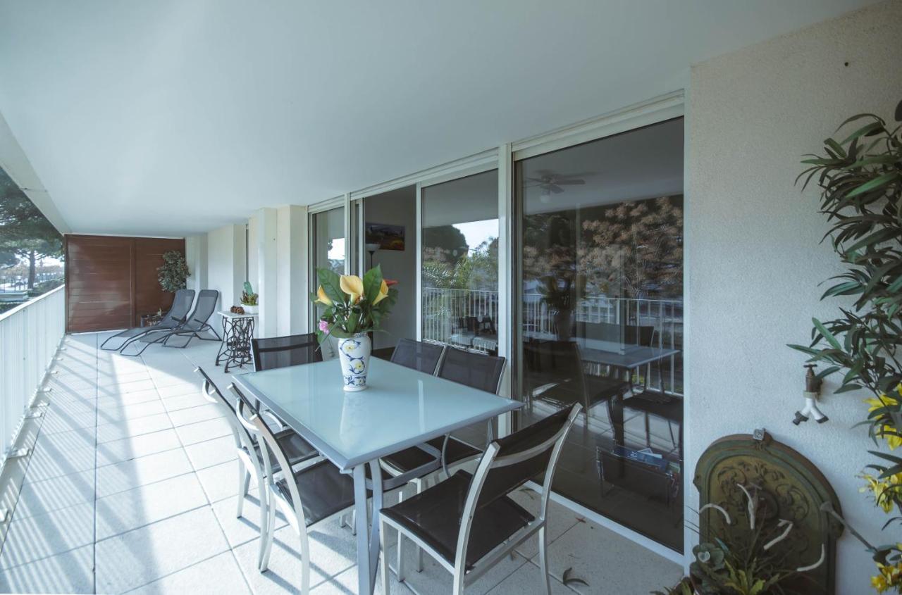 Chez Martin - Spacieux Appartement Climatise Proche De La Plage Ла-Гранд-Мот Экстерьер фото
